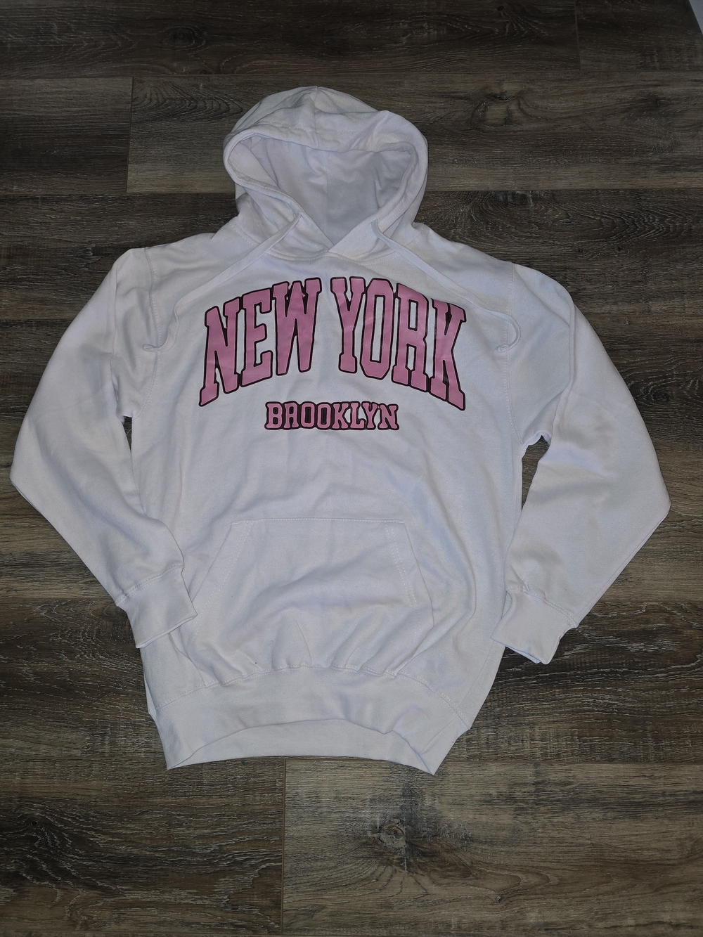 White Hoodie with Pink "New York Brooklyn" Graphic Womems Small Printed